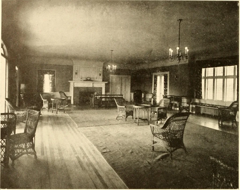 An illustration from Homes of moderate size; a collection of photographs and plans of modern suburban and country homes, following the colonial, Italian and English architectural styles, and arranged accordingly, 1921, leaf 149