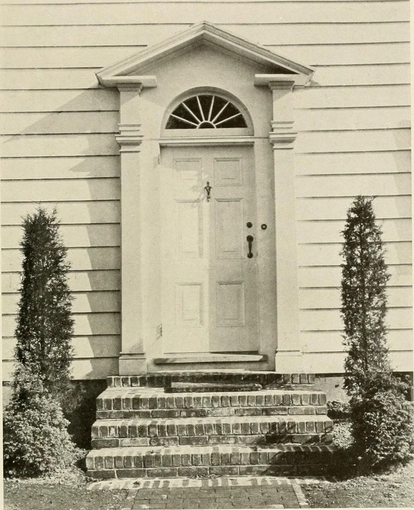 An illustration from Homes of moderate size; a collection of photographs and plans of modern suburban and country homes, following the colonial, Italian and English architectural styles, and arranged accordingly, 1921, leaf 24