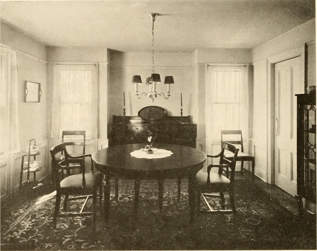 An illustration from Homes of moderate size; a collection of photographs and plans of modern suburban and country homes, following the colonial, Italian and English architectural styles, and arranged accordingly, 1921, leaf 27