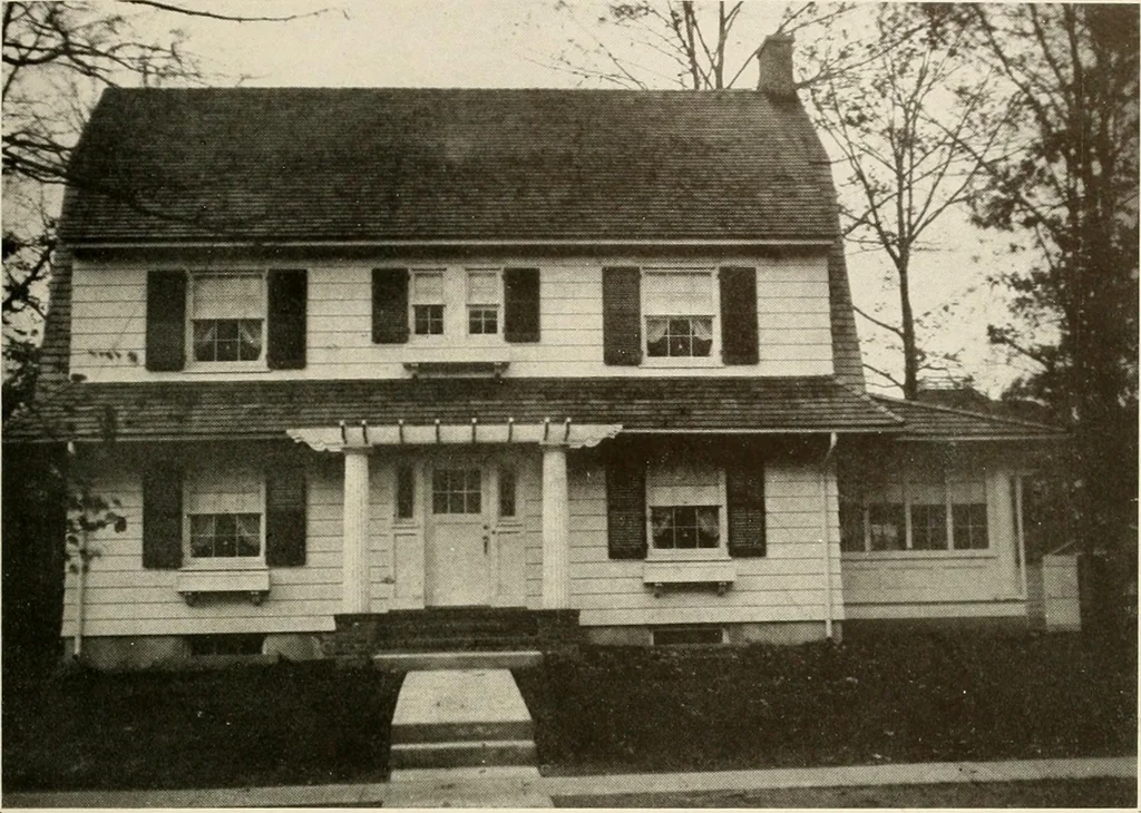 An illustration from Homes of moderate size; a collection of photographs and plans of modern suburban and country homes, following the colonial, Italian and English architectural styles, and arranged accordingly, 1921, leaf 54