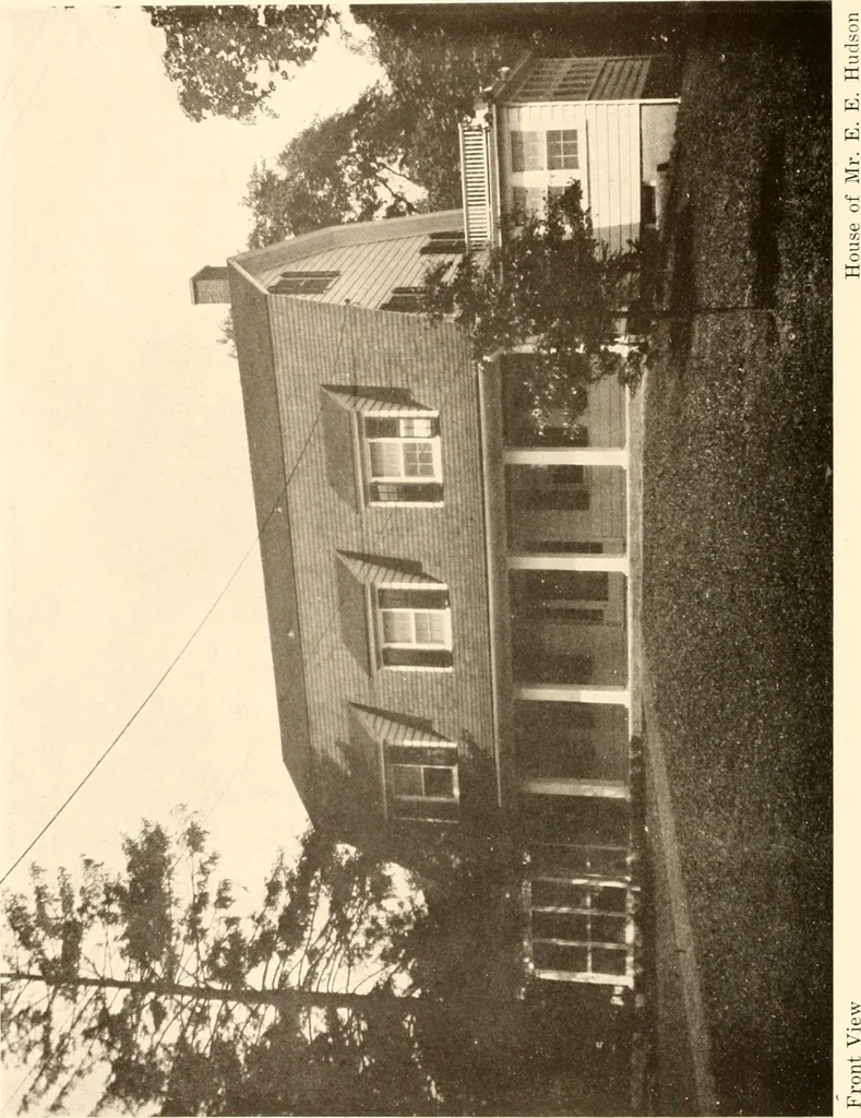 An illustration from Homes of moderate size; a collection of photographs and plans of modern suburban and country homes, following the colonial, Italian and English architectural styles, and arranged accordingly, 1921, leaf 67