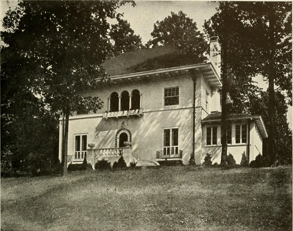An illustration from Homes of moderate size; a collection of photographs and plans of modern suburban and country homes, following the colonial, Italian and English architectural styles, and arranged accordingly, 1921, leaf 94