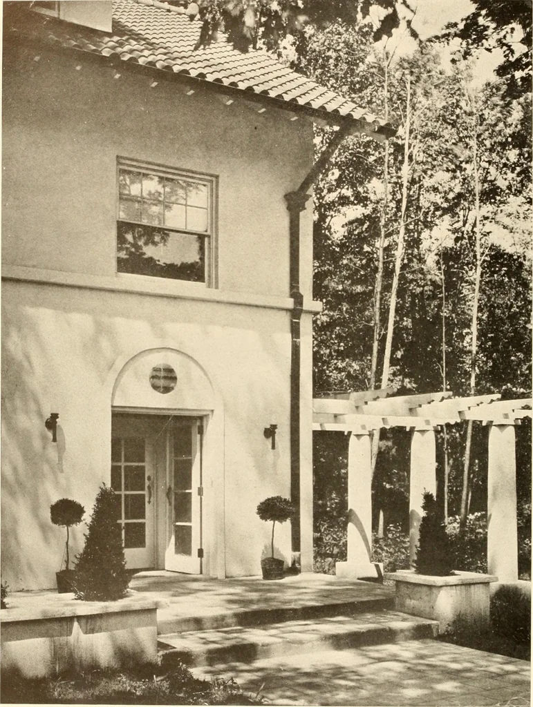 An illustration from Homes of moderate size; a collection of photographs and plans of modern suburban and country homes, following the colonial, Italian and English architectural styles, and arranged accordingly, 1921, leaf 99