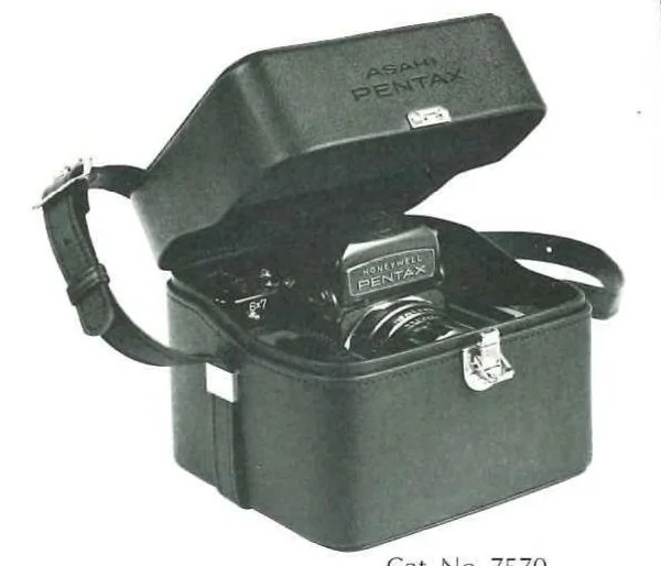 An illustration from Honeywell Pentax 6x7 System 1970, 1970, leaf 5