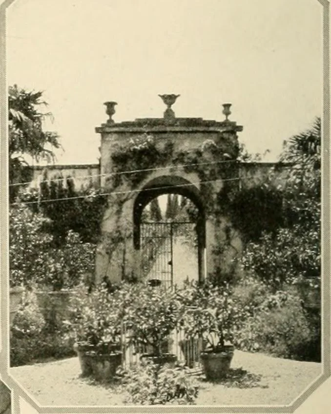 An illustration from House & garden's book of gardens; containing over four hundred illustrations of special flower types, plans and suggestions for landscape work, a complete gardener's calendar of the year's activities, planting and spraying tables, and a portfolio of beautiful gardens in varied sections of the United States and foreign countries, 1921, leaf 89