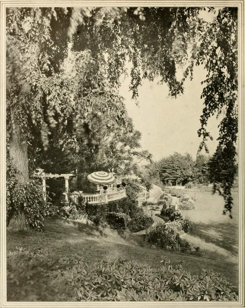 An illustration from House & garden's book of gardens; containing over four hundred illustrations of special flower types, plans and suggestions for landscape work, a complete gardener's calendar of the year's activities, planting and spraying tables, and a portfolio of beautiful gardens in varied sections of the United States and foreign countries, 1921, leaf 91
