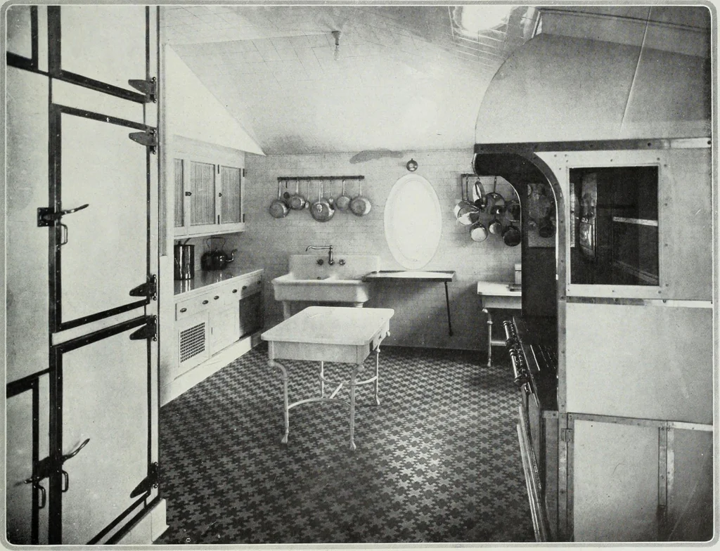 An illustration from House & garden's book of interiors, containing over three hundred illustrations of living rooms, dining rooms, libraries, halls, bedrooms, porches, breakfast rooms, nurseries, kitchens, bathrooms and the use of decorative accessories and curtains, together with practical suggestions for the furnishing and decorating of each type of room in the house, 1920, leaf 128