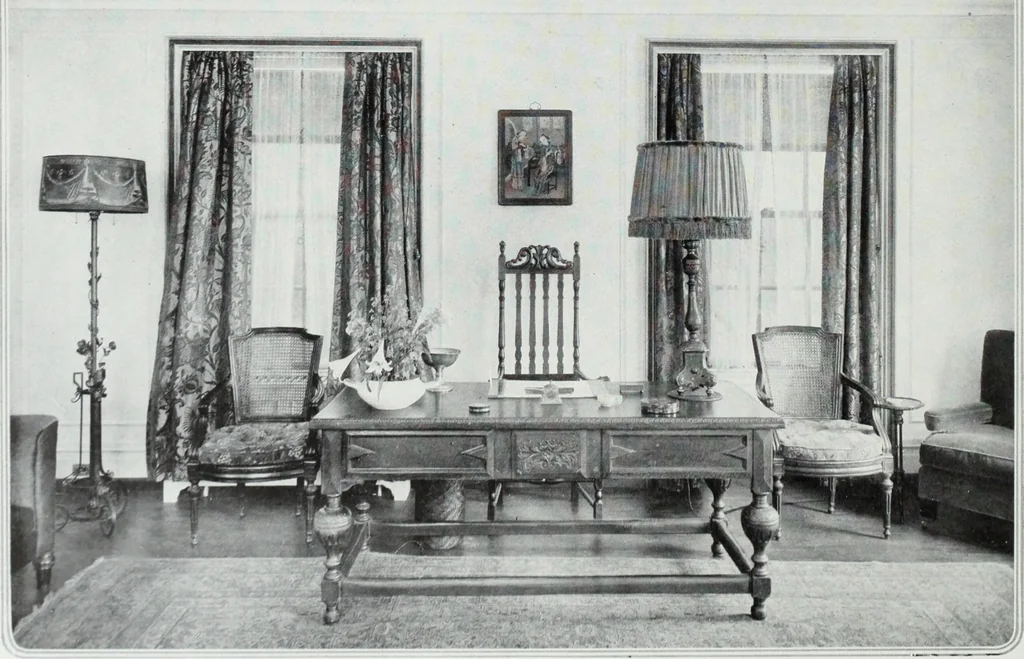 An illustration from House & garden's book of interiors, containing over three hundred illustrations of living rooms, dining rooms, libraries, halls, bedrooms, porches, breakfast rooms, nurseries, kitchens, bathrooms and the use of decorative accessories and curtains, together with practical suggestions for the furnishing and decorating of each type of room in the house, 1920, leaf 31