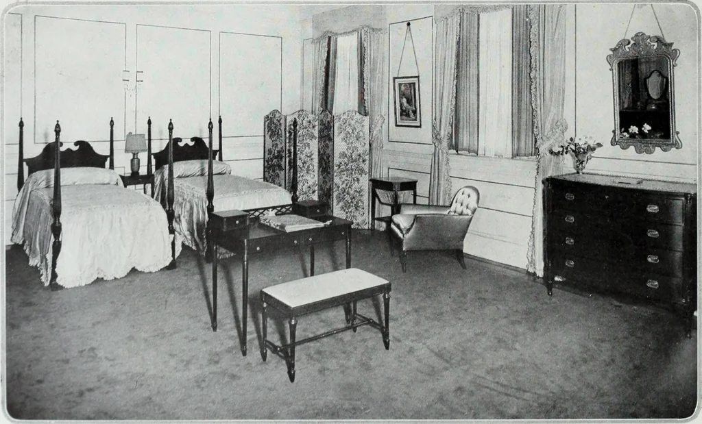 An illustration from House & garden's book of interiors, containing over three hundred illustrations of living rooms, dining rooms, libraries, halls, bedrooms, porches, breakfast rooms, nurseries, kitchens, bathrooms and the use of decorative accessories and curtains, together with practical suggestions for the furnishing and decorating of each type of room in the house, 1920, leaf 67