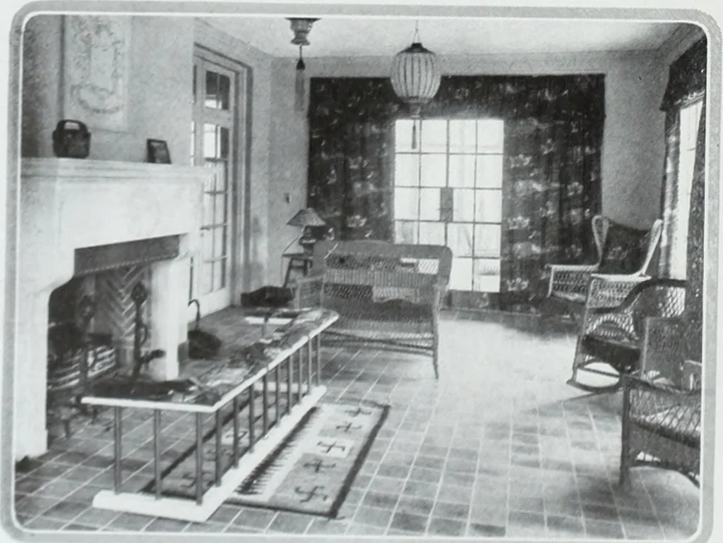 An illustration from House & garden's book of interiors, containing over three hundred illustrations of living rooms, dining rooms, libraries, halls, bedrooms, porches, breakfast rooms, nurseries, kitchens, bathrooms and the use of decorative accessories and curtains, together with practical suggestions for the furnishing and decorating of each type of room in the house, 1920, leaf 79