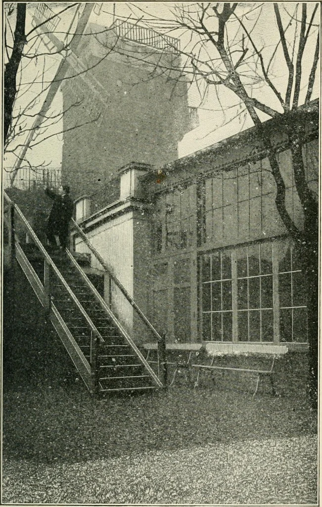 An illustration from How Paris amuses itself;, 1903, leaf 190