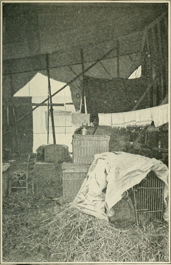 An illustration from How Paris amuses itself;, 1903, leaf 264