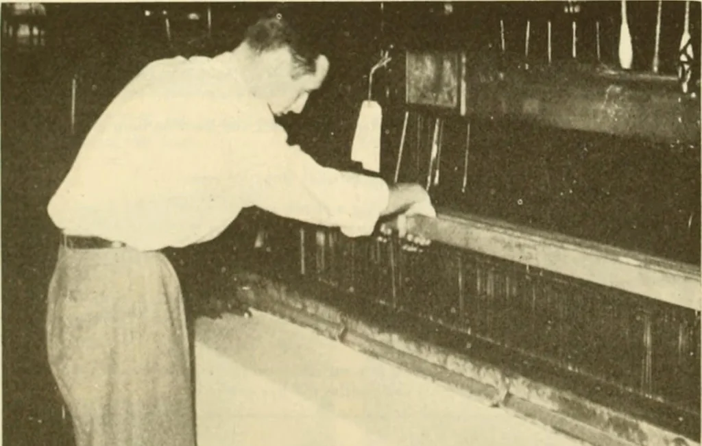 An illustration from How to improve woolen and worsted mill operations, 1900, leaf 33