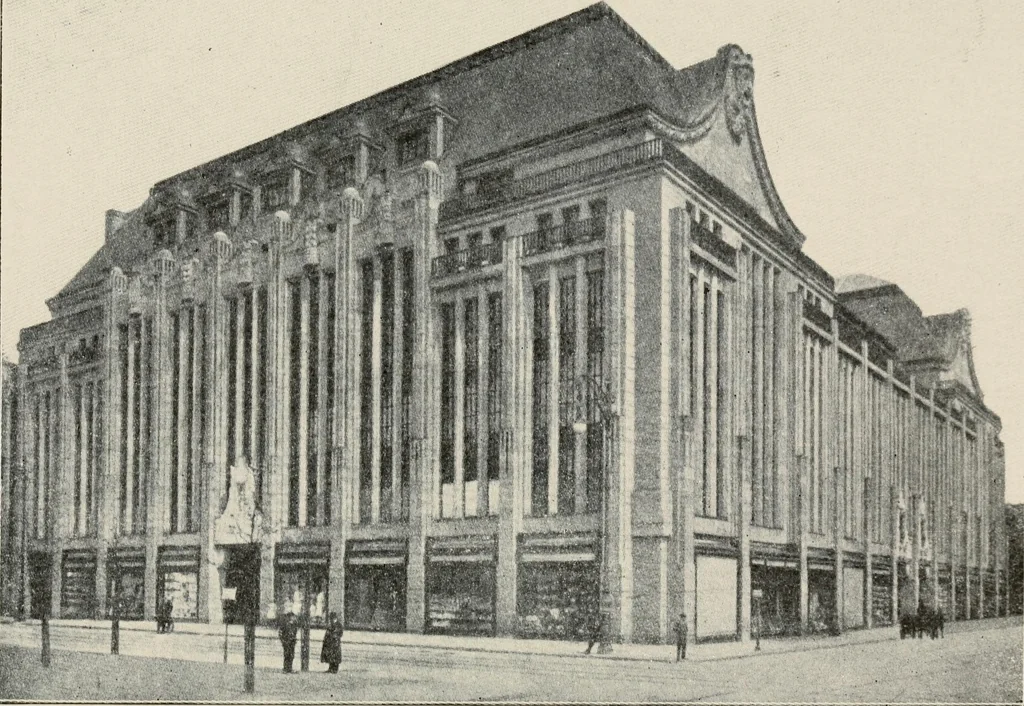 An illustration from How to know architecture : the human elements in the evolution of styles, 1914, leaf 336