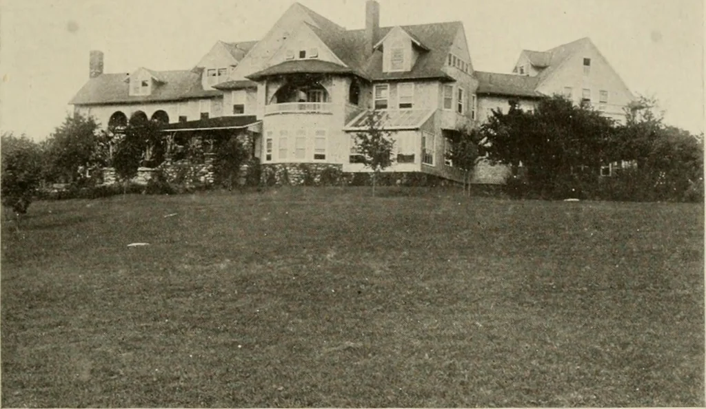An illustration from How to make a country place; an account of the successes and the mistakes of an amateur in thirty-five years of farming, building and development: together with a practical plan for securing a home and an independent income, starting with small capital, 1914, leaf 140