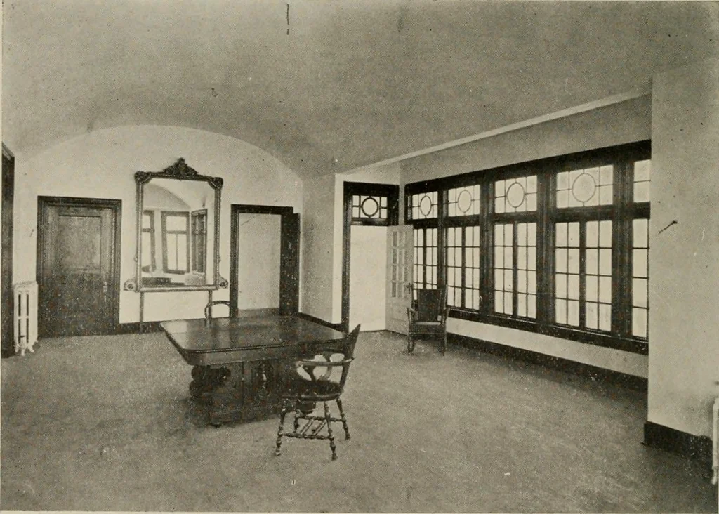 An illustration from How to make a country place; an account of the successes and the mistakes of an amateur in thirty-five years of farming, building and development: together with a practical plan for securing a home and an independent income, starting with small capital, 1914, leaf 199