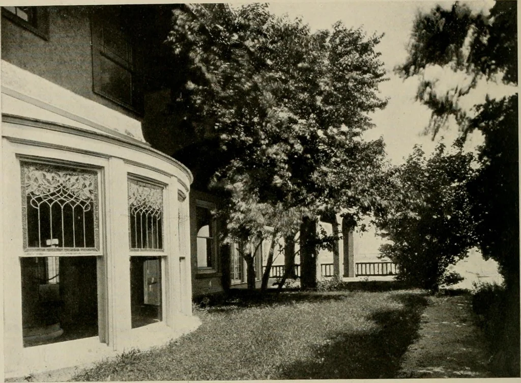 An illustration from How to make a country place; an account of the successes and the mistakes of an amateur in thirty-five years of farming, building and development: together with a practical plan for securing a home and an independent income, starting with small capital, 1914, leaf 217