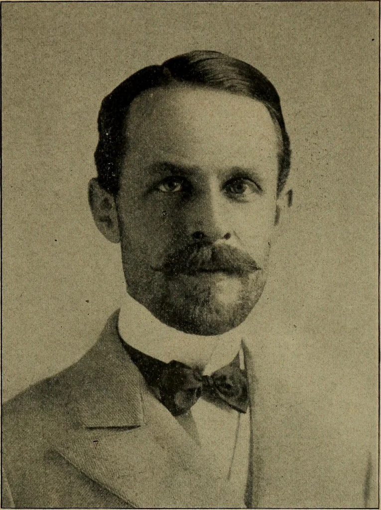 An illustration from How to read the human head and face, 1903, leaf 26