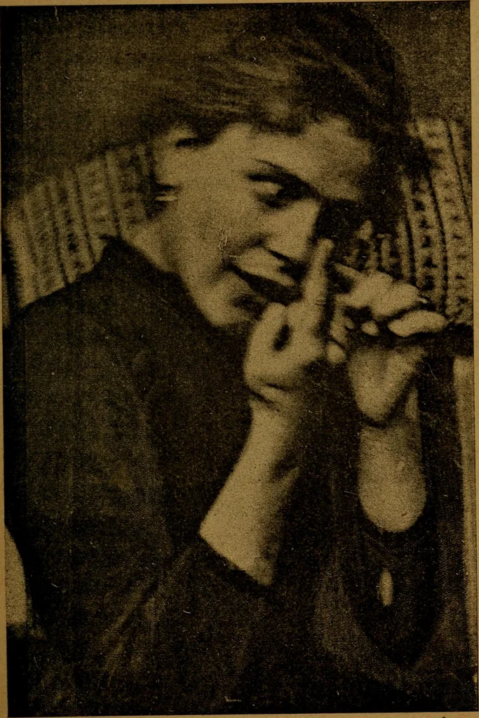 An illustration from Hypnotisme expérimental : les émotions dans l'état d'hypnotisme et l'action à distance des substances médicamenteuses ou toxiques, 1890, leaf 276