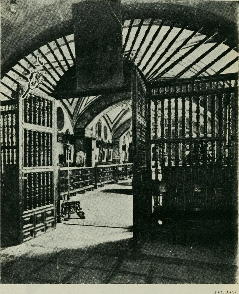 An illustration from Iglesias y conventos de la ciudad de Mexico; 97 ilustraciones, 1920, leaf 121