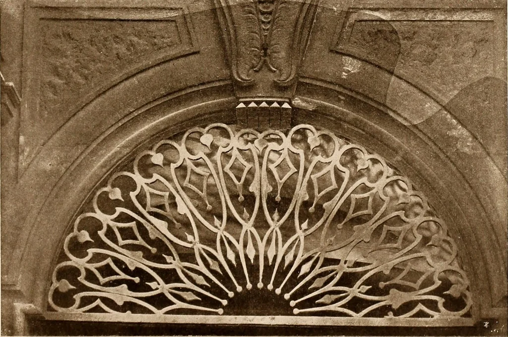 An illustration from Il ferro nell'arte italiana;, 1910, leaf 208