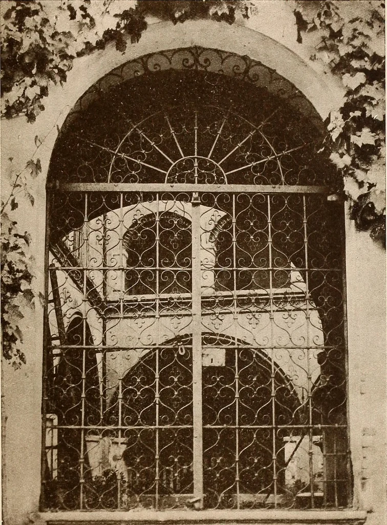 An illustration from Il ferro nell'arte italiana;, 1910, leaf 286