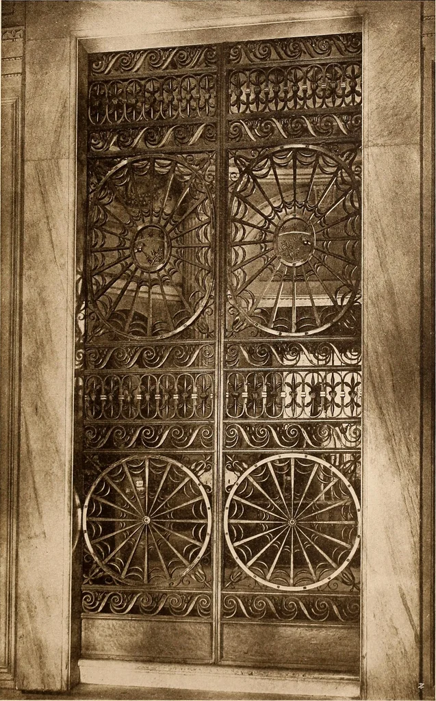 An illustration from Il ferro nell'arte italiana;, 1910, leaf 310