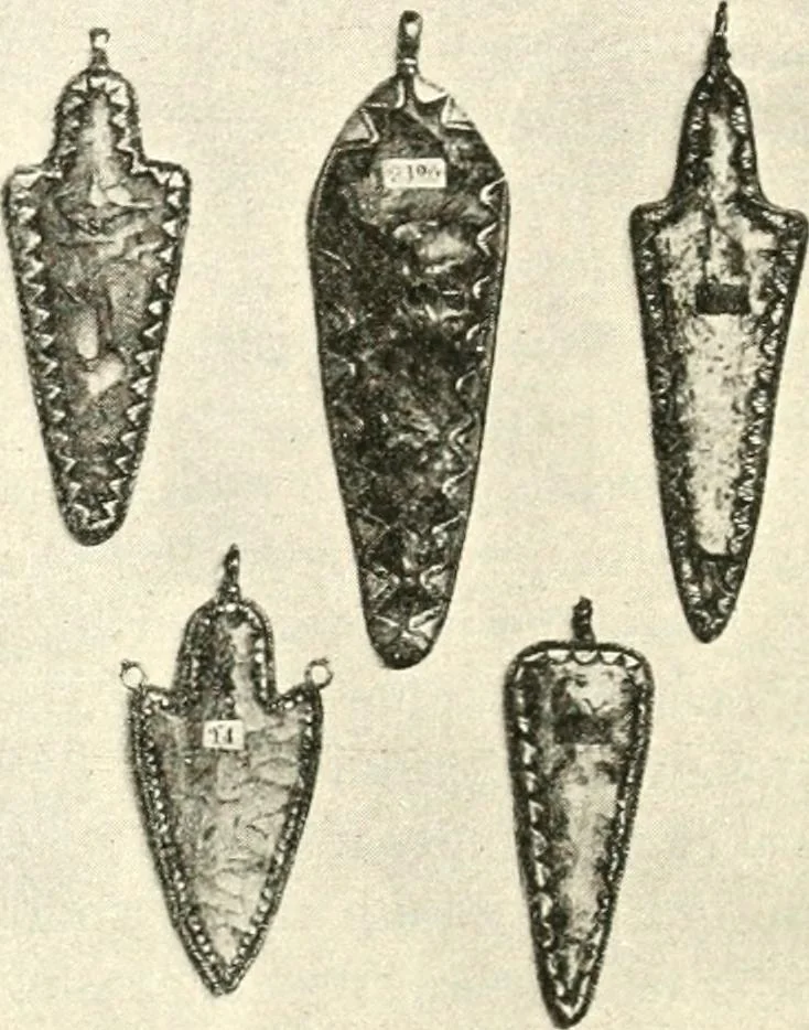 An illustration from Il feticismo primitivo in Italia, e le sue forme di adattamento, 1907, leaf 99