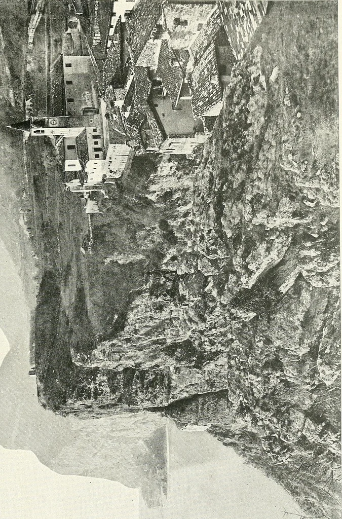 An illustration from Il Lago di Garda;, 1904, leaf 104