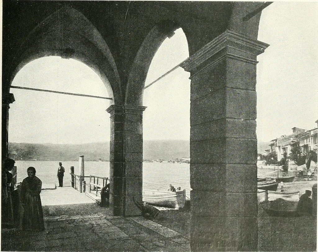 An illustration from Il Lago di Garda;, 1904, leaf 56