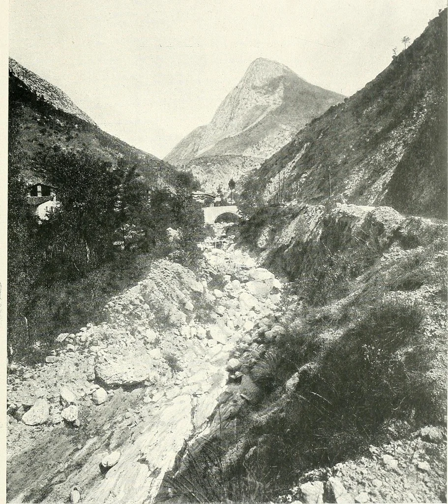 An illustration from Il Lago di Garda;, 1904, leaf 92