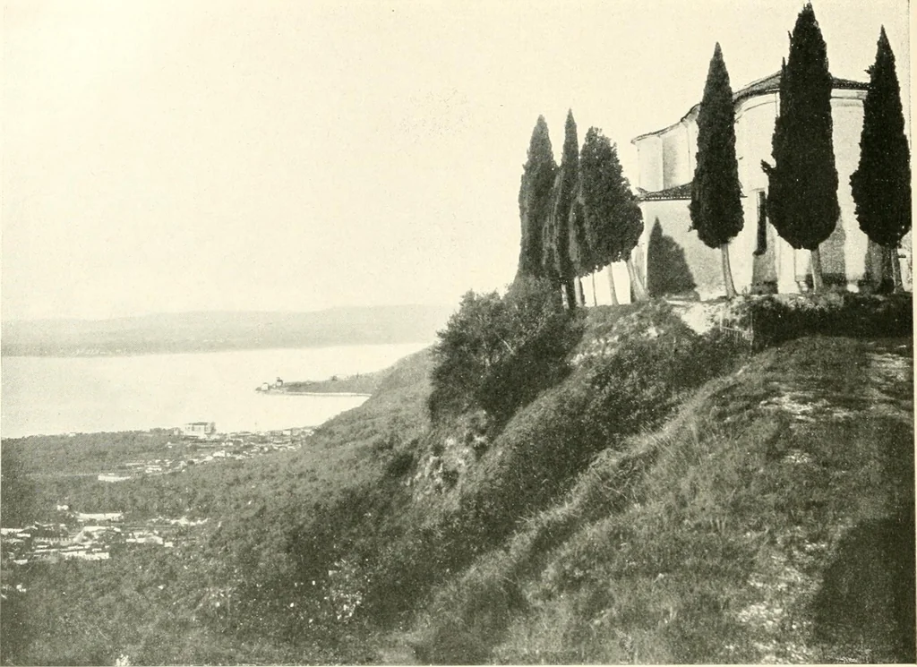 An illustration from Il Lago di Garda;, 1904, leaf 95