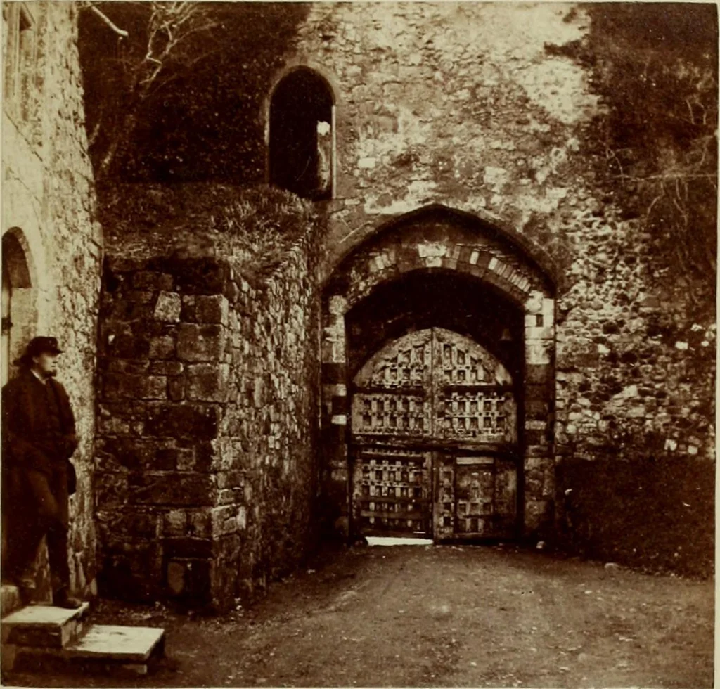 An illustration from Ruined abbeys and castles of Great Britain, 1862, leaf 206