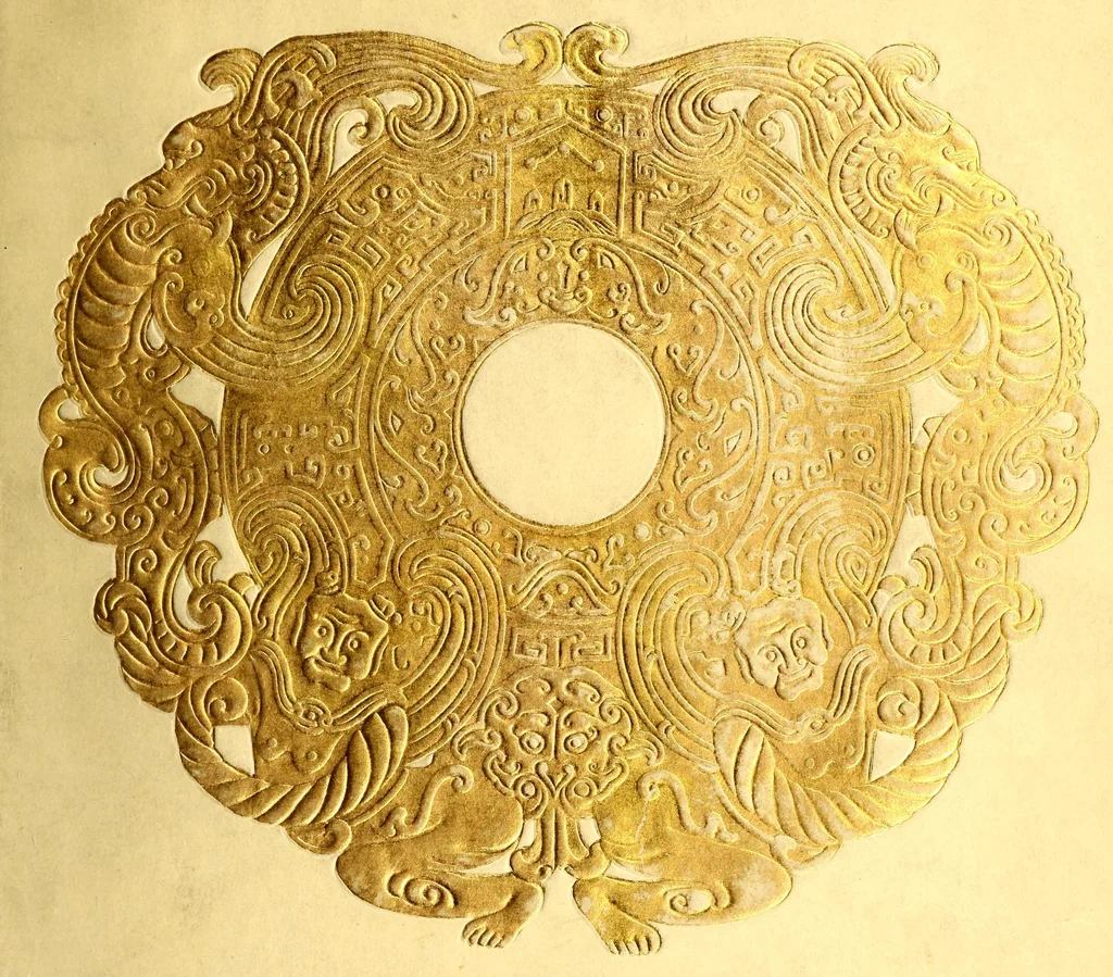 An illustration from Illustrated catalogue of the remarkable collection of the Imperial Prince Kung of China, A wonderful treasury of celestial art : recently acquired by the widely known firm of Yamanaka & Company, 1913, leaf 1