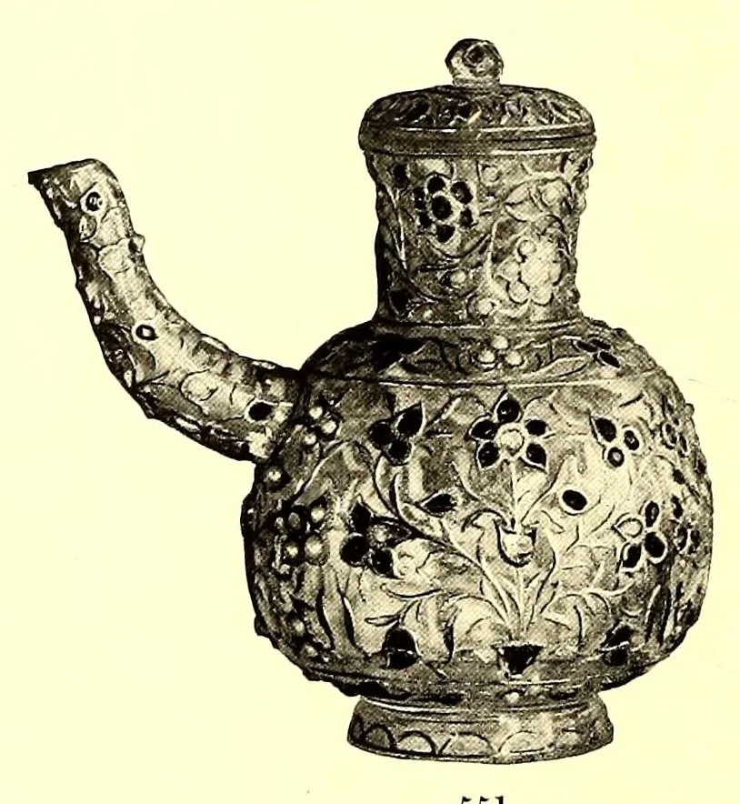 An illustration from Illustrated catalogue of the beautiful oriental porcelains and other valuable art objects : belonging to the estate of the late M.C.D. Borden, Esq, 1913, leaf 184