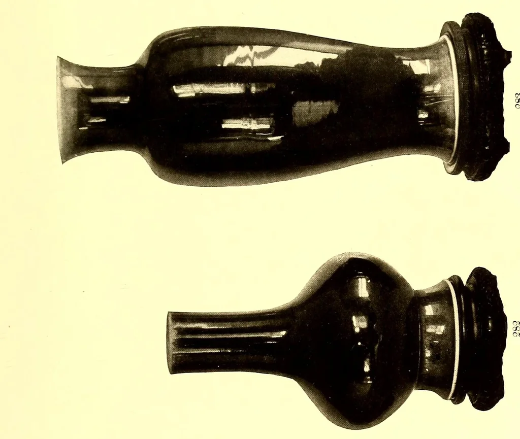 An illustration from Illustrated catalogue of the beautiful oriental porcelains and other valuable art objects : belonging to the estate of the late M.C.D. Borden, Esq, 1913, leaf 87