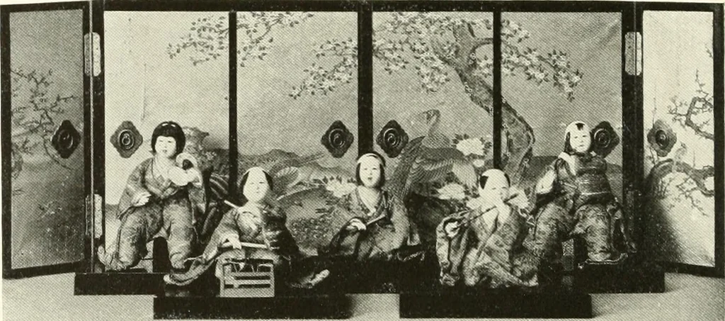 An illustration from Illustrated catalogue of a remarkable collection of ancient oriental imperial treasures of rare artistic distinction, recently procured in China and Japan, to be sold at unrestricted public sale by direction of the well-known firm of Messrs. Yamanaka & Co. .., 1916, leaf 125