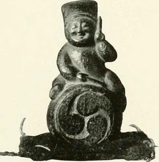 An illustration from Illustrated catalogue of a remarkable collection of ancient oriental imperial treasures of rare artistic distinction, recently procured in China and Japan, to be sold at unrestricted public sale by direction of the well-known firm of Messrs. Yamanaka & Co. .., 1916, leaf 140
