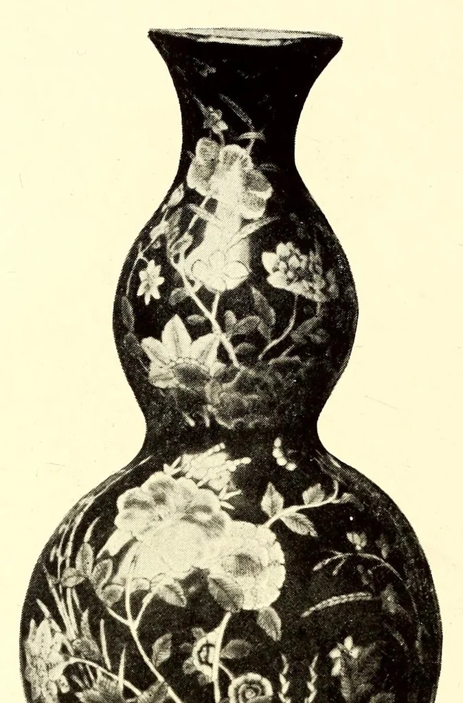 An illustration from Illustrated catalogue of the important collection of antique Chinese porcelains, Sung and Ming potteries, ancient stone sculptures carved jades and other hard stones snuf bottles, Mandarin necklaces, bronzes, enamels, palace furniture and wall panels and a number of rare and fine ancient Chinese paintings of the Sung and Ming periods, 1917, leaf 112