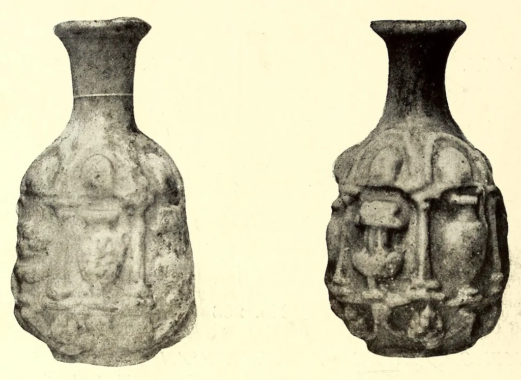 An illustration from Illustrated Catalogue of Graeco-Roman, Rakka, Persian, Hispanomoresque Faiences, Italian Majolicas, Persian and Indian Miniatures and Rugs, Egyptian, ptolemaic, Sidonian, Roman and Arabic Glass, Greek and Roman Bronzes and Other Objects of Rarity : belonging to the Experts Messrs. Kouchakji Freres, New York, 1918, leaf 124