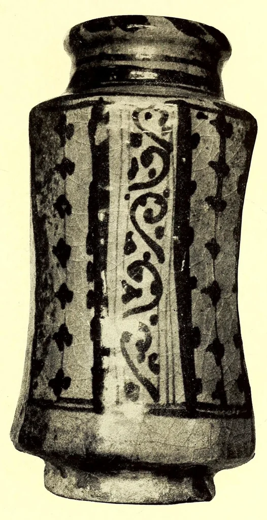 An illustration from Illustrated Catalogue of Graeco-Roman, Rakka, Persian, Hispanomoresque Faiences, Italian Majolicas, Persian and Indian Miniatures and Rugs, Egyptian, ptolemaic, Sidonian, Roman and Arabic Glass, Greek and Roman Bronzes and Other Objects of Rarity : belonging to the Experts Messrs. Kouchakji Freres, New York, 1918, leaf 149