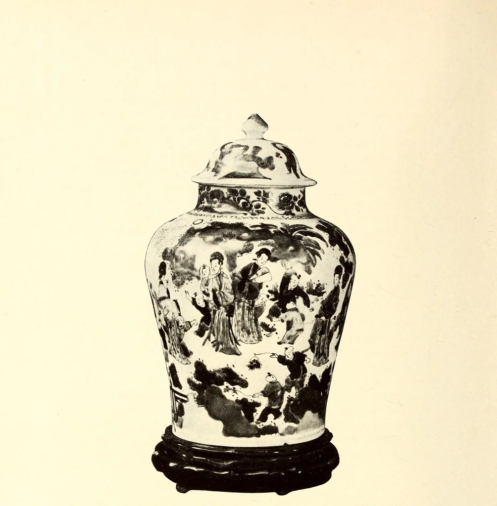 An illustration from Illustrated catalogue of the beautiful old Chinese porcelains comprising the extraordinary private collection : formed by Mr. S.S. Carvalho, 1914, leaf 204