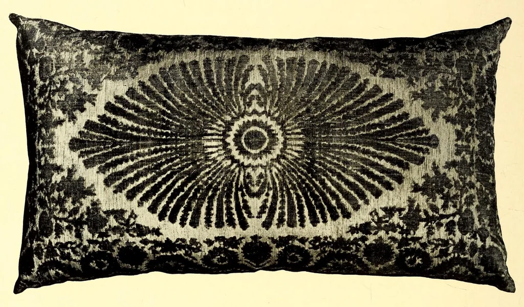 An illustration from Illustrated catalogue of Mr. Thomas B. Clarke's remarkable gathering of rare plates of many nations and beautiful old textiles, 1916, leaf 132