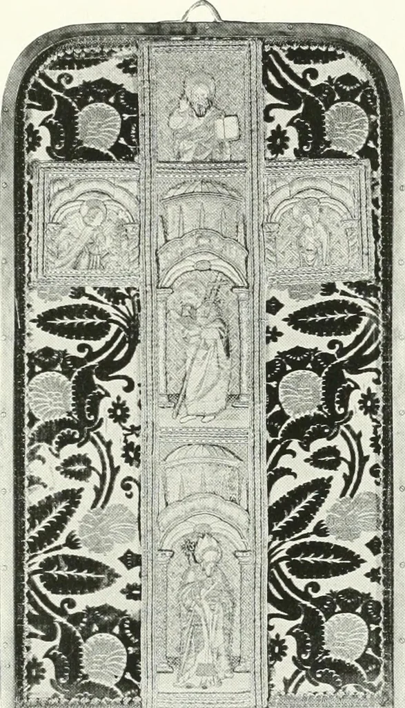 An illustration from Illustrated catalogue of the very valuable antique art property of the Cattadori Italian Art Galleries ... : to be sold at unrestricted public sale ... April 13th, 14th, 15th and 16th ... at the American Art Galleries : the sale to be conducted by Thomas E. Kirby and his assistants, Otto Bernet and H.H. Parke, of the American Art Association, 1921, leaf 136