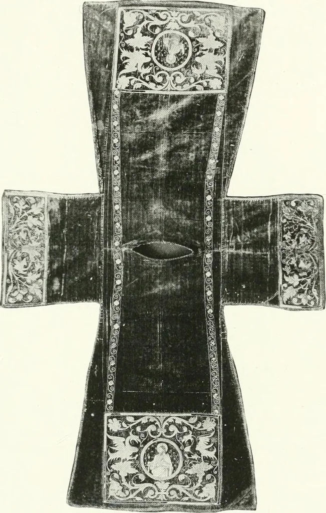 An illustration from Illustrated catalogue of the very valuable antique art property of the Cattadori Italian Art Galleries ... : to be sold at unrestricted public sale ... April 13th, 14th, 15th and 16th ... at the American Art Galleries : the sale to be conducted by Thomas E. Kirby and his assistants, Otto Bernet and H.H. Parke, of the American Art Association, 1921, leaf 146