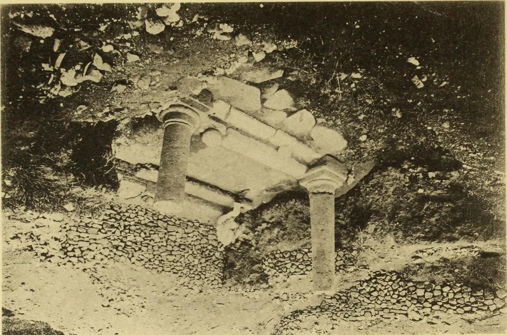 An illustration from Illustrated catalogue of classical antiquities from the site of the temple of Diana, Nemi, Italy. Discovered during excavations undertaken by the Right Hon. Lord Savile ... and given by him to the Art museum of Nottingham: with an account by Lord Savile of the discovery of the temple and the objects foundthere, 1893, leaf 33