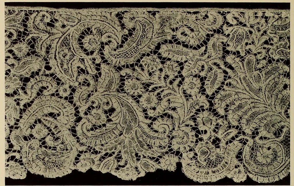 An illustration from Illustrated catalogue of rare and beautiful Sixteenth and Seventeenth century laces collected during twenty years by Leone Ricci, Esq. of Florence, 1915, leaf 65