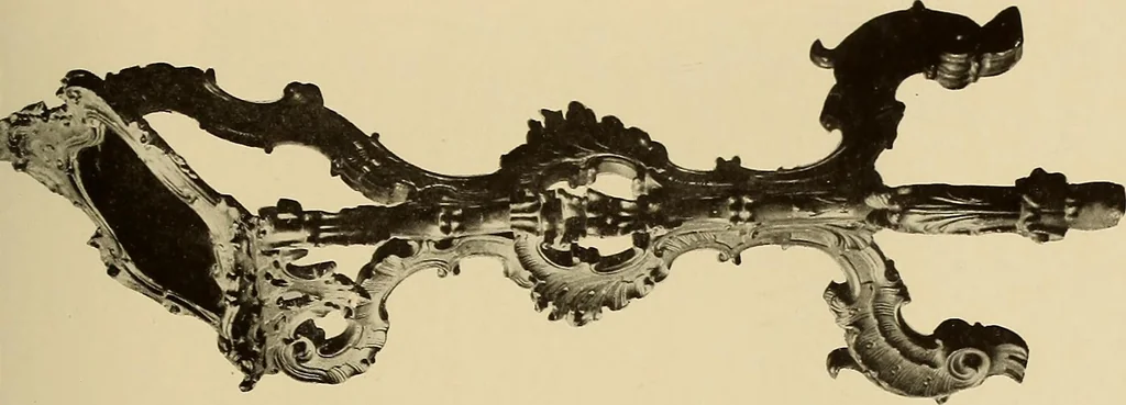An illustration from Illustrated catalogue of the extraordinary collection of art treasures and antiquities acquired during the past year by Professore Commendatore Elia Volpi ... to be sold at unrestricted public sale at the American Art Galleries [on Monday, Tuesday and Wednesday afternoon, Dec. 17th, 18th and 19th, 1917], 1917, leaf 152