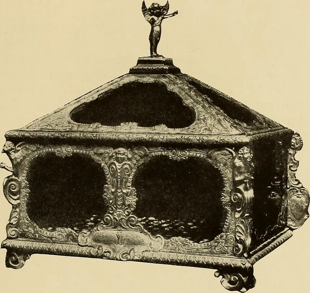 An illustration from Illustrated catalogue of the extraordinary collection of art treasures and antiquities acquired during the past year by Professore Commendatore Elia Volpi ... to be sold at unrestricted public sale at the American Art Galleries [on Monday, Tuesday and Wednesday afternoon, Dec. 17th, 18th and 19th, 1917], 1917, leaf 28