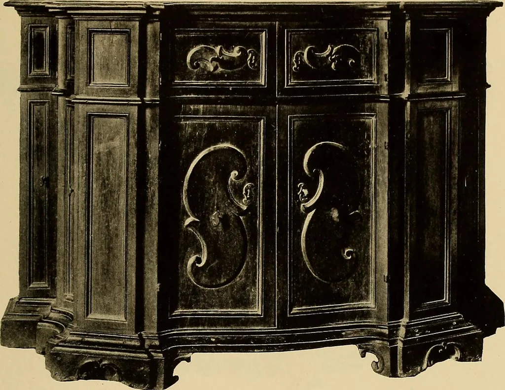 An illustration from Illustrated catalogue of the extraordinary collection of art treasures and antiquities acquired during the past year by Professore Commendatore Elia Volpi ... to be sold at unrestricted public sale at the American Art Galleries [on Monday, Tuesday and Wednesday afternoon, Dec. 17th, 18th and 19th, 1917], 1917, leaf 300